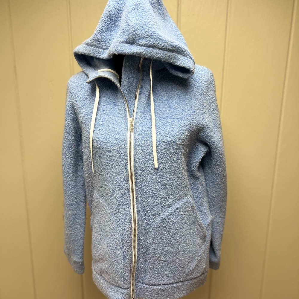 Great used distress, lululemon jacket/hood, baby blue color wool blend